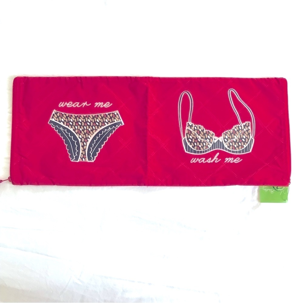 NWT Vera Bradley Wash & Wear Organizer Tango Red Travel Bag